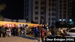 Mersin'de de hissedilen deprem vatandaşları korkuttu.